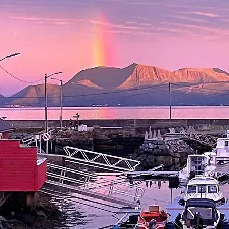 Lovely In With Wifi Appartement Myklebost (Vanylven)