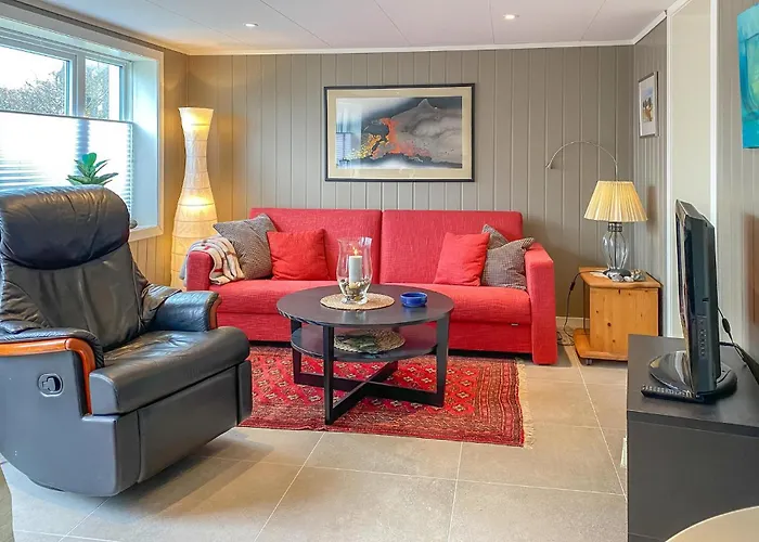 Lovely In With Wifi Lägenhet Myklebost (Vanylven)